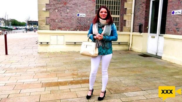 JacquieEtMichelTV 2021 01 06 Gabrielle – Medical Secretary In Beauvais FRENCH